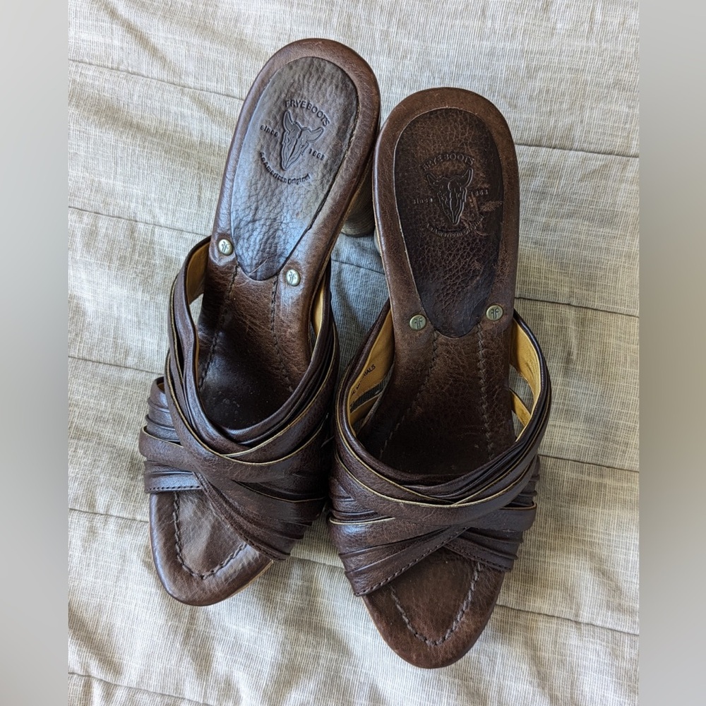 Fryeboots Reese multislides leather dark brown strappy heels, 7.5